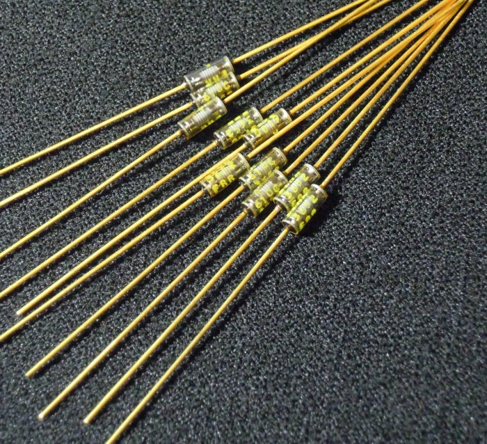 VISHAY RNR55C 1.62K 0.25W 2.7x7 Gold lead HIFI resistor