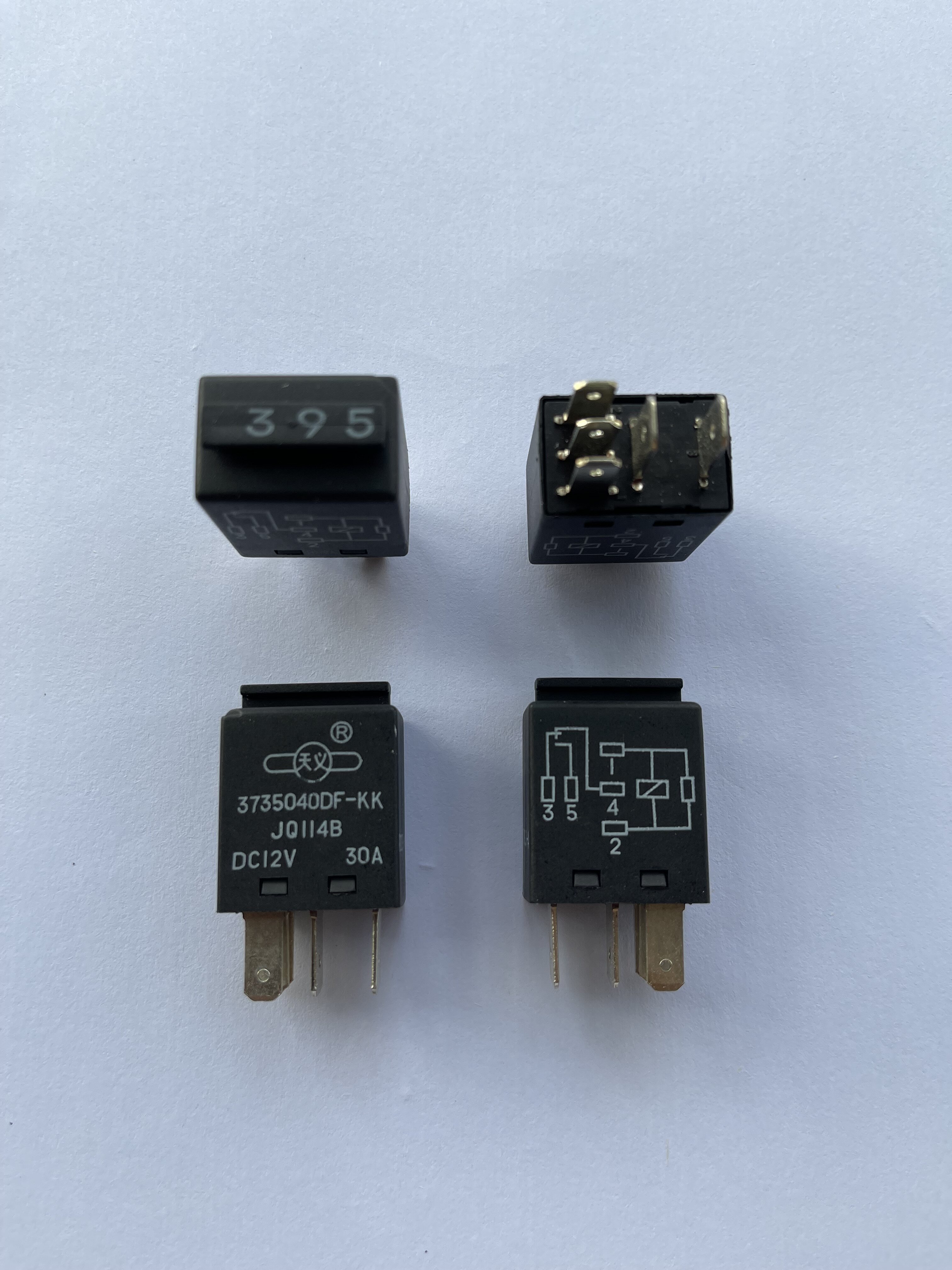 3735040DF-K JQ114B 12V 30A RELAY 3735040DF-K JQ114B 12V 30A RELAY