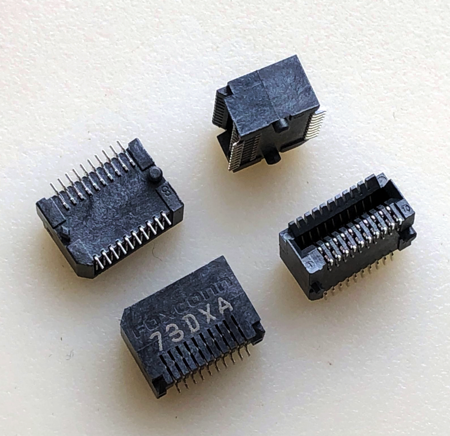 Foxconn SFP Fiber Optic Module Slot Socket, 20PIN 2×10P Connector Foxconn SFP Fiber Optic Module Slot Socket, 20PIN 2×10P Connector