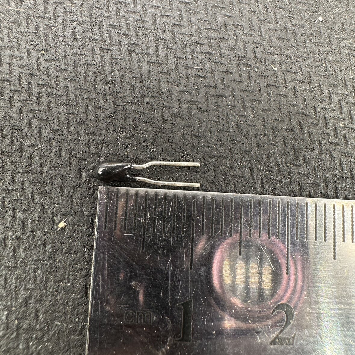 NTC Thermistor B57871S0104F000, 100KΩ, B-value 4280K, Tolerance ±1%, 104 NTC Thermistor B57871S0104F000, 100KΩ, B-value 4280K, Tolerance ±1%, 104