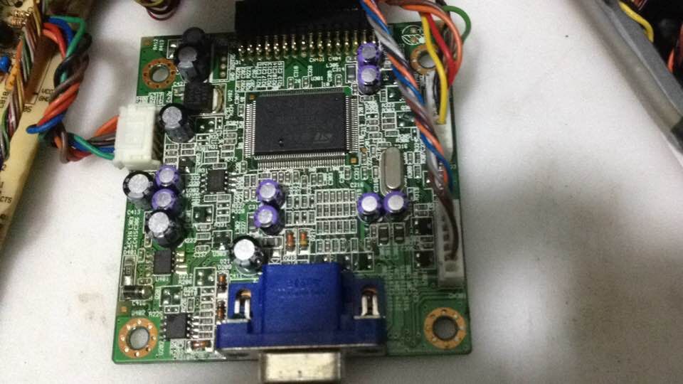 ELO E87711 video interface board for the ET1515L