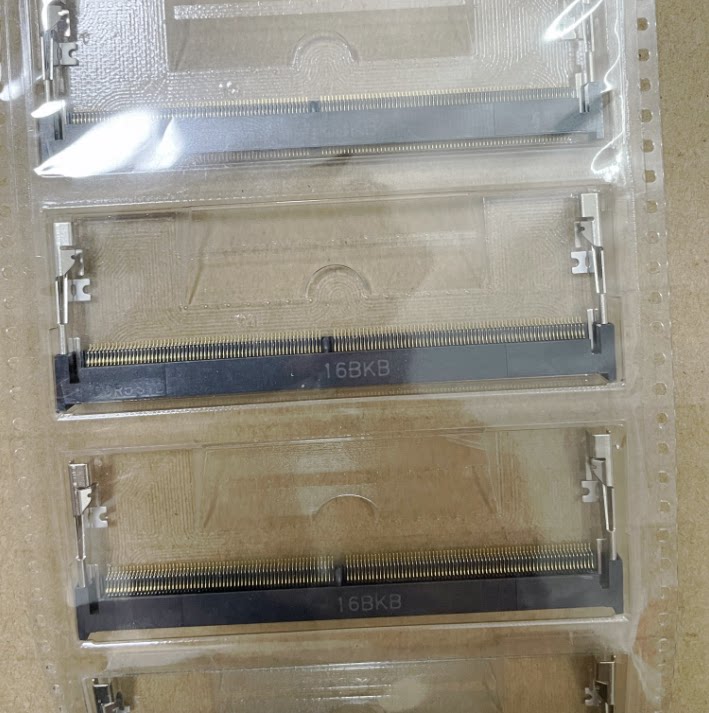 Laptop DDR5 Slot, Straight Type, 4.0H, Gold-Plated Pins STD Laptop DDR5 Slot, Straight Type, 4.0H, Gold-Plated Pins STD